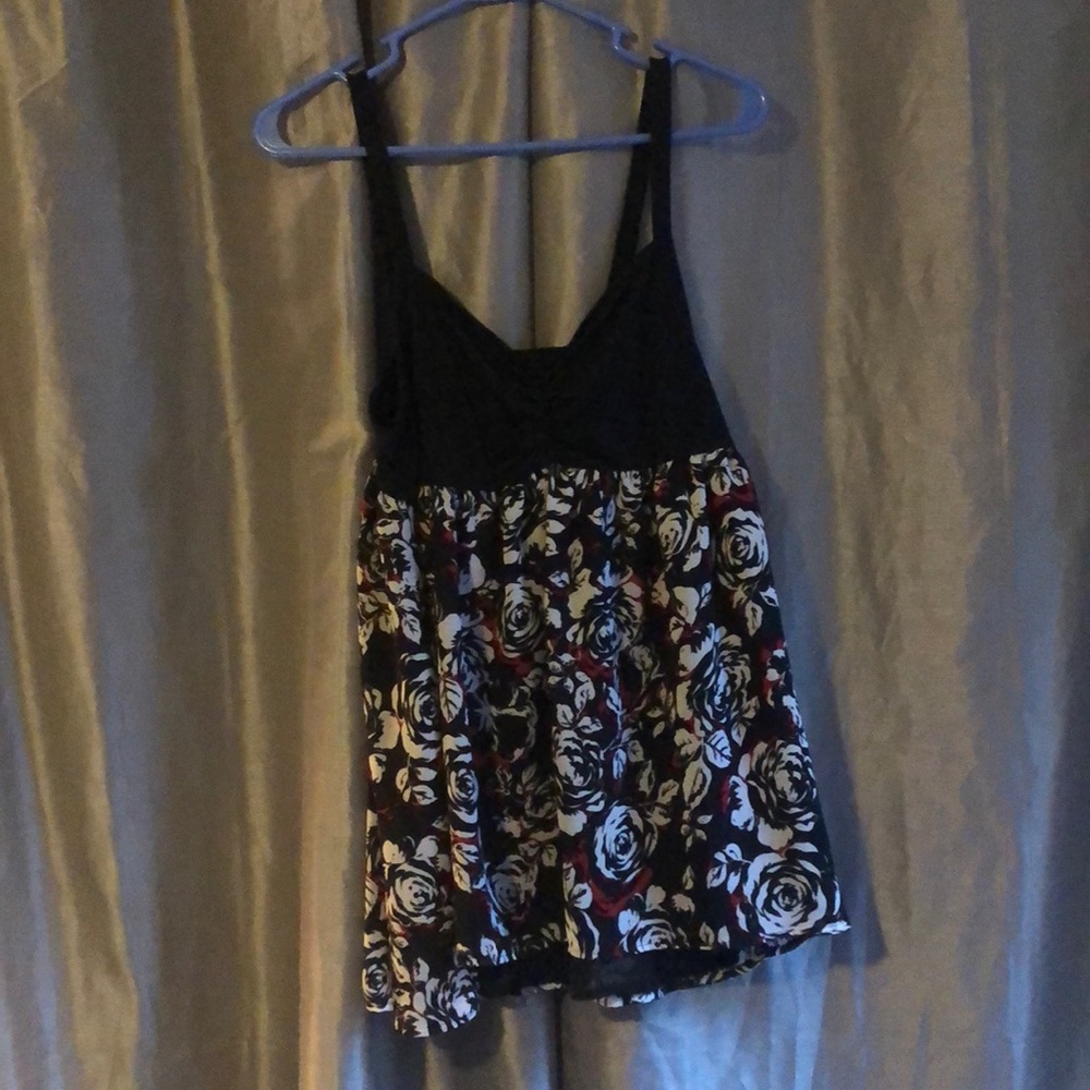Floral tank